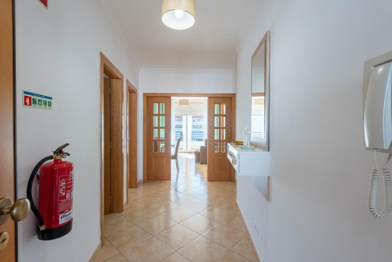 Apartamento Monarquia - T3 Quarteira Εξωτερικό φωτογραφία
